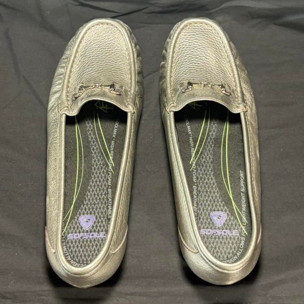 🚨 Like New SAS Women’s Leather Savvy Silver Loafers Shoes Comfort Size: 10 W 👞 - Picture 5 of 8